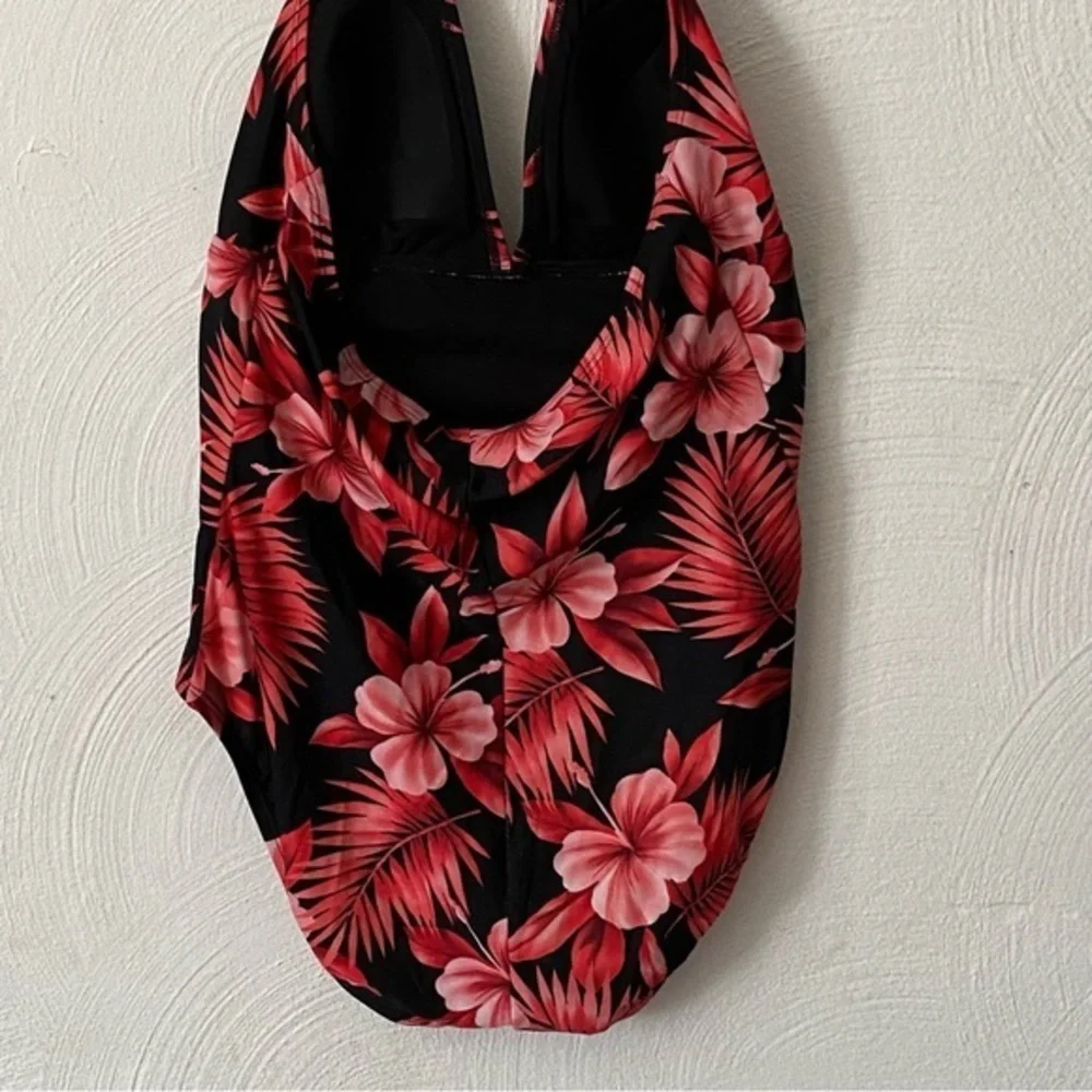 Speedo Swimsuit‎ Size 16 Women’s One Piece
